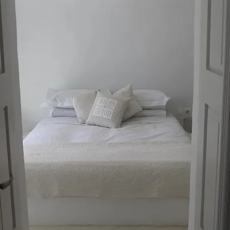 度假居 By The Mill